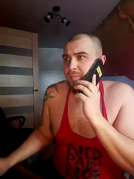 Snapshot of Foxyshaved chatting on February 24, 2025, 9:53 am Foxyshaved online show from February 24, 2025, 9:53 am