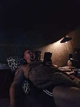 Snapshot of Foxyshaved chatting on October 2, 2025, 3:57 am Foxyshaved online show from October 2, 2025, 3:57 am