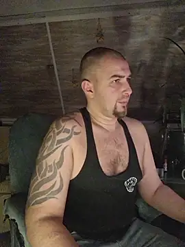 Snapshot of Foxyshaved chatting on November 22, 2025, 4:44 am Foxyshaved online show from November 22, 2025, 4:44 am