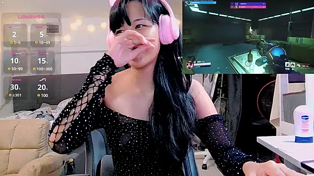 Kana G online show from February 18, 2025, 4:48 pm