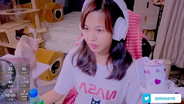 Snapshot of Kana_G chatting on June 24, 2026, 4:39 pm Kana G online show from June 24, 2026, 4:39 pm