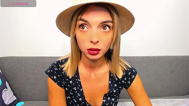  ellen meow  online show from September 28, 2025, 7:52 pm