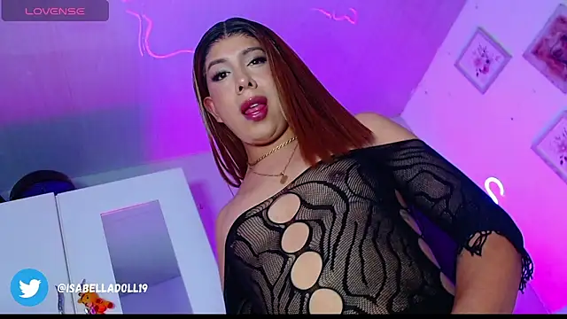 isabelladoll19 online show from May 1, 2026, 10:03 pm