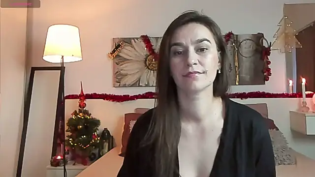 Snapshot of JoyCasidy chatting on December 30, 2024, 2:40 pm JoyCasidy online show from December 30, 2024, 2:40 pm