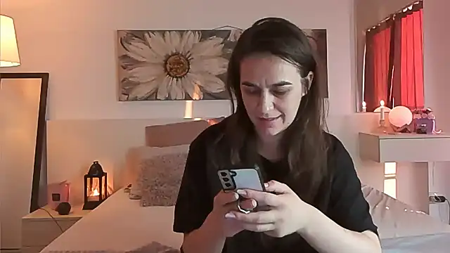 Snapshot of JoyCasidy chatting on January 14, 2025, 6:13 am JoyCasidy online show from January 14, 2025, 6:13 am