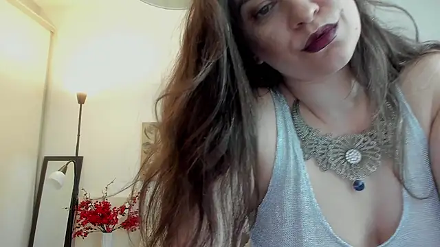 JoyCasidy online show from June 1, 2026, 3:47 pm