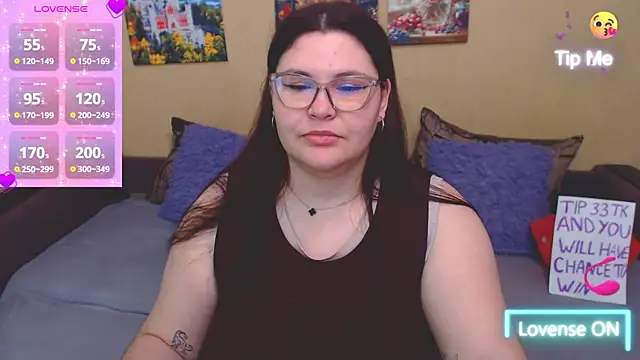 Snapshot of JuliaKeln chatting on June 7, 2026, 3:16 pm JuliaKeln online show from June 7, 2026, 3:16 pm