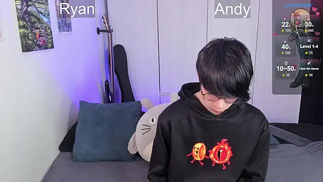 Snapshot of Aventure_Twinks chatting on January 2, 2025, 6:18 am Aventure Twinks online show from January 2, 2025, 6:18 am