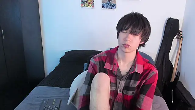 Aventure Twinks online show from May 8, 2026, 1:00 am