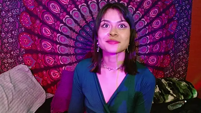 Snapshot of AbbySccott chatting on December 15, 2024, 1:46 am AbbySccott online show from December 15, 2024, 1:46 am