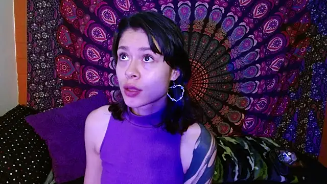 Snapshot of AbbySccott chatting on December 23, 2024, 3:33 pm AbbySccott online show from December 23, 2024, 3:33 pm