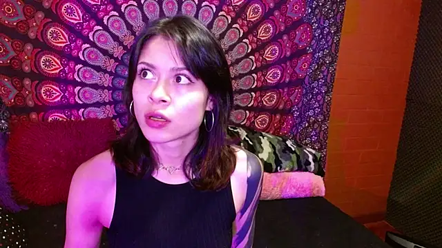 Snapshot of AbbySccott chatting on February 14, 2025, 3:54 am AbbySccott online show from February 14, 2025, 3:54 am