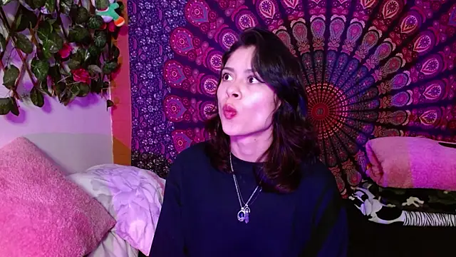 AbbySccott online show from March 17, 2025, 11:32 pm