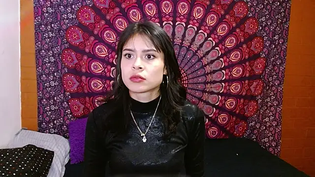 Snapshot of AbbySccott chatting on October 18, 2025, 12:13 am AbbySccott online show from October 18, 2025, 12:13 am