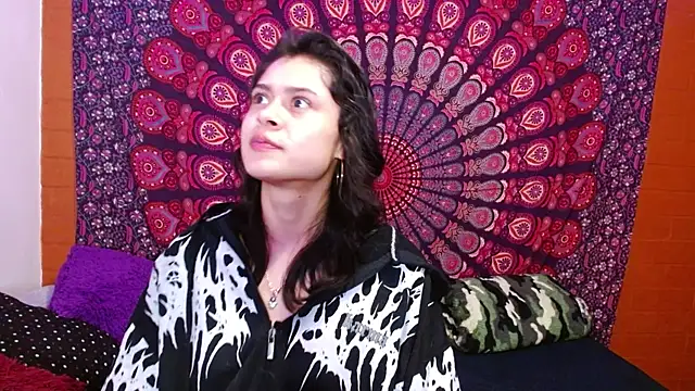 Snapshot of AbbySccott chatting on October 24, 2025, 12:30 am AbbySccott online show from October 24, 2025, 12:30 am