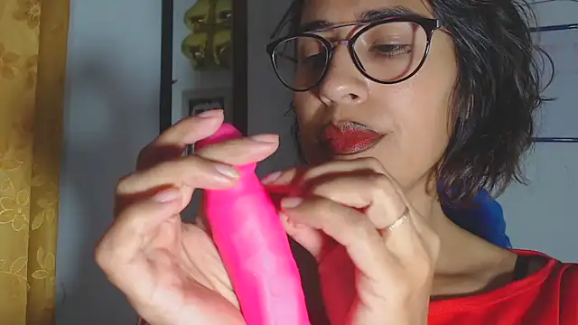 Snapshot of fantasty_nylon chatting on January 16, 2025, 12:23 am fantasty nylon online show from January 16, 2025, 12:23 am