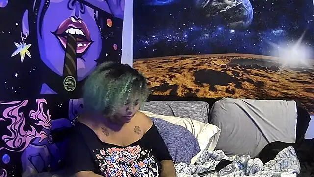 Snapshot of AutumnHart chatting on February 8, 2025, 2:36 am AutumnHart online show from February 8, 2025, 2:36 am