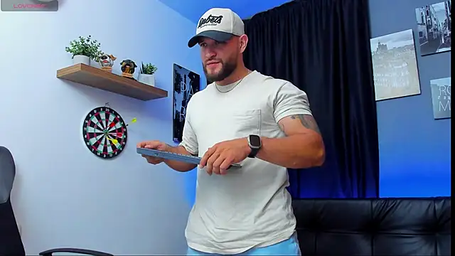 AndrewDiaz online show from February 6, 2025, 4:10 am