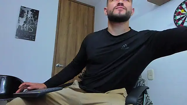 AndrewDiaz online show from October 6, 2025, 4:32 am