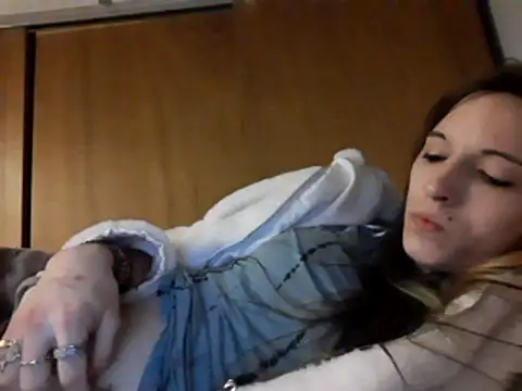 SmokeShow686 online show from February 17, 2025, 11:02 am