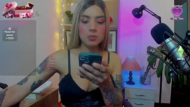 Snapshot of Yeriawaddell_ chatting on January 21, 2025, 2:00 am Yeriawaddell online show from January 21, 2025, 2:00 am