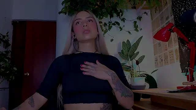 Snapshot of Yeriawaddell_ chatting on November 24, 2025, 1:05 am Yeriawaddell online show from November 24, 2025, 1:05 am