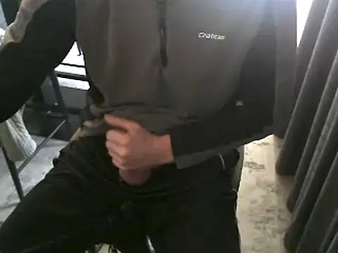 hornyman18cm39 online show from January 2, 2025, 10:58 am