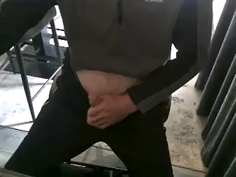 hornyman18cm39 online show from June 12, 2026, 10:58 am