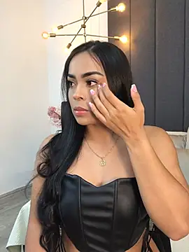 Snapshot of JuanaSimons chatting on December 27, 2024, 11:31 pm JuanaSimons online show from December 27, 2024, 11:31 pm