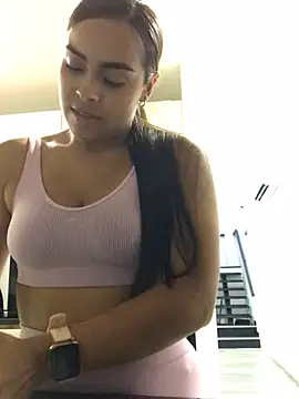 Snapshot of JuanaSimons chatting on February 2, 2025, 7:25 pm JuanaSimons online show from February 2, 2025, 7:25 pm