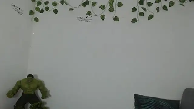 Snapshot of Angel_bran chatting on November 18, 2025, 8:13 pm Angel bran online show from November 18, 2025, 8:13 pm