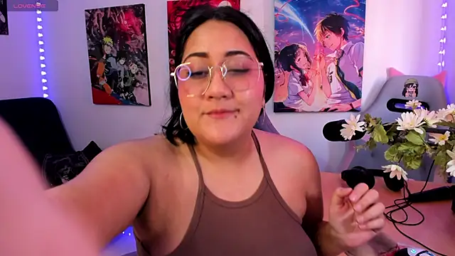 Snapshot of haru_u2 chatting on October 24, 2025, 1:51 pm haru u2 online show from October 24, 2025, 1:51 pm