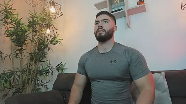 SebastianVilla  online show from June 11, 2026, 9:35 pm