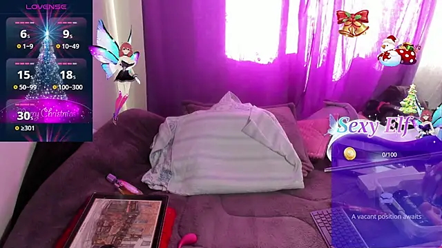 Snapshot of Kenia_oz chatting on December 18, 2024, 1:34 pm Kenia oz online show from December 18, 2024, 1:34 pm