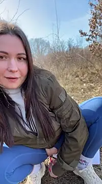 Snapshot of dreams4u chatting on March 6, 2025, 12:09 pm dreams4u online show from March 6, 2025, 12:09 pm