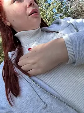 dreams4u online show from March 8, 2026, 9:57 am