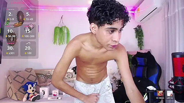 huge armound online show from July 6, 2026, 8:11 am