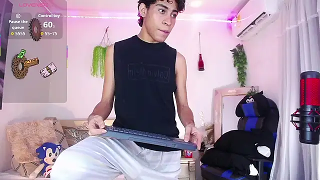 huge armound online show from July 29, 2026, 6:00 am