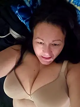 sweetkitty111 online show from January 10, 2026, 3:25 pm