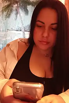 DaisyStreet online show from March 12, 2025, 3:40 pm