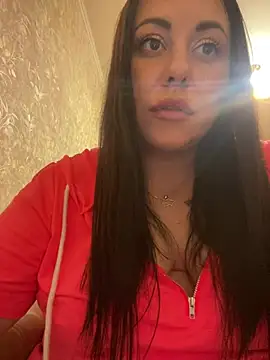 Snapshot of DaisyStreet chatting on July 3, 2026, 8:59 pm DaisyStreet online show from July 3, 2026, 8:59 pm