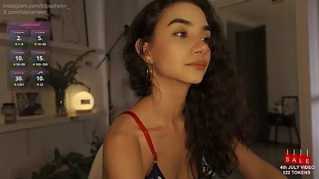 Snapshot of JulietteDee chatting on July 3, 2026, 10:16 pm JulietteDee online show from July 3, 2026, 10:16 pm