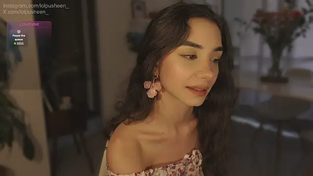 Snapshot of JulietteDee chatting on July 14, 2026, 10:59 pm JulietteDee online show from July 14, 2026, 10:59 pm