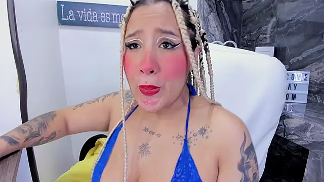 miss danika online show from December 20, 2025, 11:06 am