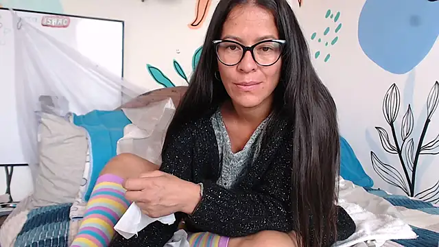 Snapshot of lupita84 chatting on December 14, 2025, 5:18 pm lupita84 online show from December 14, 2025, 5:18 pm