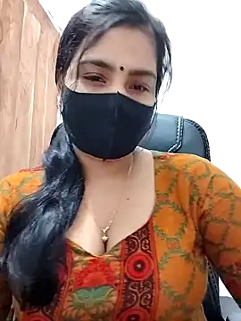 Snapshot of Ritusri_Dotta chatting on February 9, 2025, 4:07 pm Ritusri Dotta online show from February 9, 2025, 4:07 pm