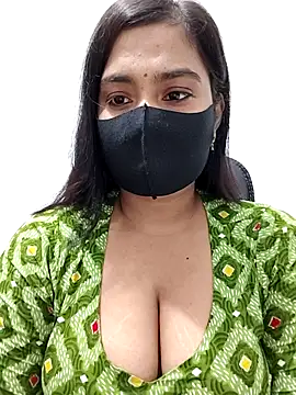 Snapshot of Ritusri_Dotta chatting on September 20, 2025, 5:03 pm Ritusri Dotta online show from September 20, 2025, 5:03 pm