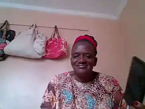 Snapshot of Shaz_brown chatting on January 19, 2025, 5:15 am Shaz brown online show from January 19, 2025, 5:15 am