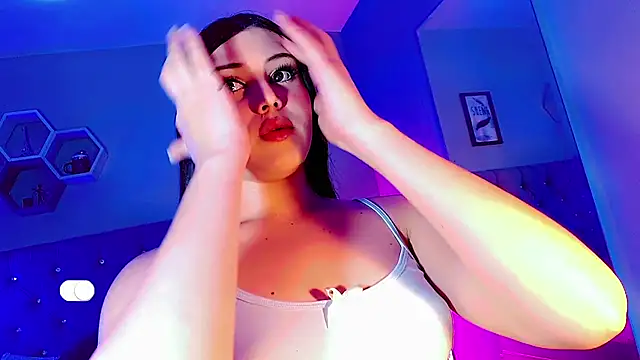 Snapshot of Ashlycuute chatting on December 19, 2024, 9:38 pm Ashlycuute online show from December 19, 2024, 9:38 pm