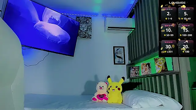 Snapshot of Ashlycuute chatting on March 23, 2025, 8:48 am Ashlycuute online show from March 23, 2025, 8:48 am